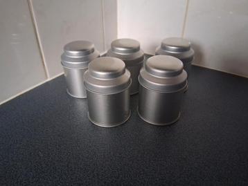 Theeblikjes, set van 5