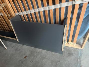 Gratis eenpersoons bed met lattenbodem!!