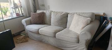 Nog fijn zittend creme/grijs ektrop bankstel Ikea