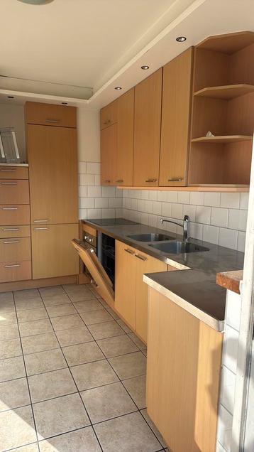 Gratis af te halen gebruikte keuken compleet