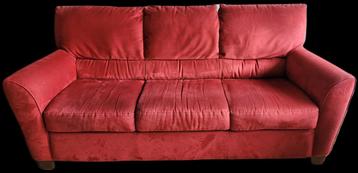 2 identieke 3-zitsbanken. Gratis af te halen!