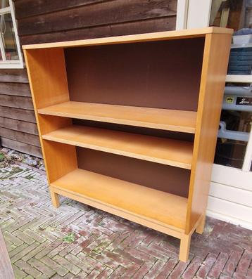 boekenkast 3 vakken