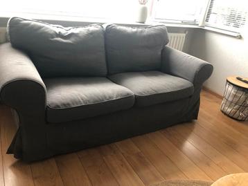 Gratis grijze 2 persoons bank