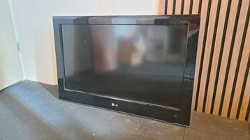 LG tv 32 inch gratis
