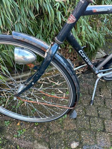 2 Opknapfietsen - Nieuwe banden nodig