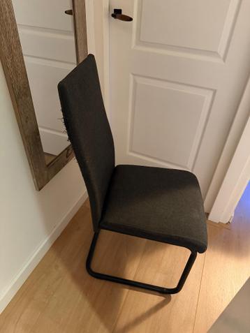 Eetkamerstoelen (gratis)