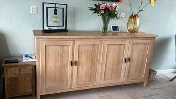 Eiken Dressoirkast met deuren en lades