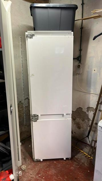 GRATIS ETNA koelvriescombinatie werkend