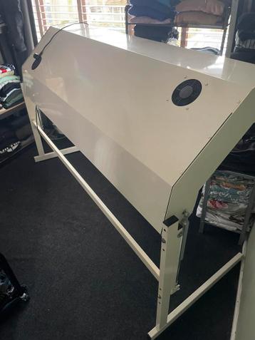 Zonnebank mist 1 lamp