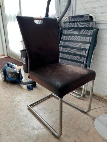 Eetstoel gebruikt gratis