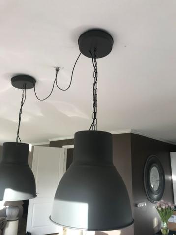 2 IKEA Hectar lampen - Zo goed als nieuw!