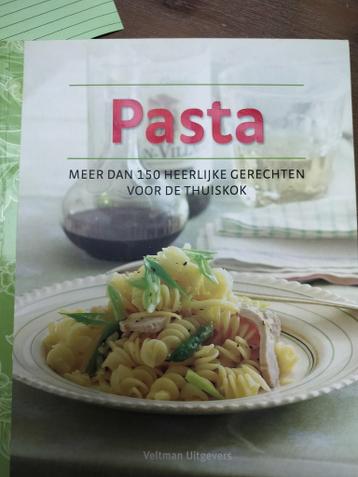 Pasta. Boek van Wendy Sweetser - 80 wokrecepten