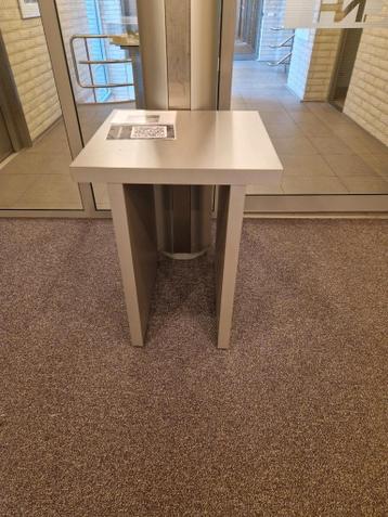 7 Statafels 75x75x100 (lxbxh)