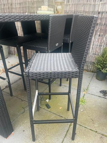 Hoge tafel met 6 stoelen