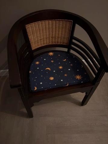 Vintage stoel met rieten rugleuning