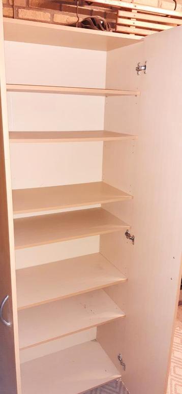 GRATIS*SCHOENENKAST*GRATIS