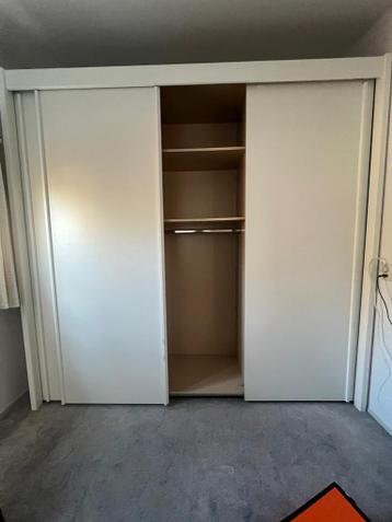 Grote kledingkast (251x235x64cm) - Zelf demonteren