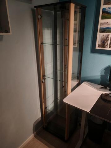 Vitrinekast - Gratis af te halen!