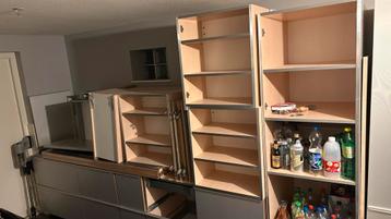 Keukenkasten, gedemonteerd