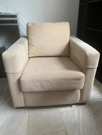 Stoffen fauteuil, zit nog prima en is netjes