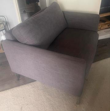 GRATIS! Comfortabele Love Seat - Rookvrij & Gratis!