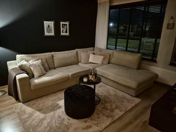 Gratis grote hoekbank (3x2.40m) met klein defect