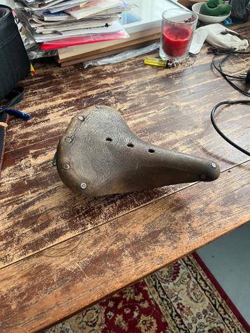 Brooks Saddle