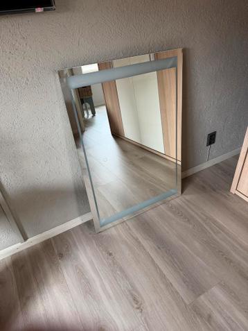 Badkamer spiegel 100x70 - gratis af te halen