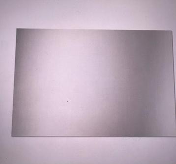 GRATIS Badkamer spiegel 40x60cm en zeepbakje