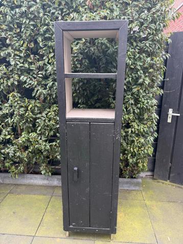 Steigerhouten kast gratis af te halen