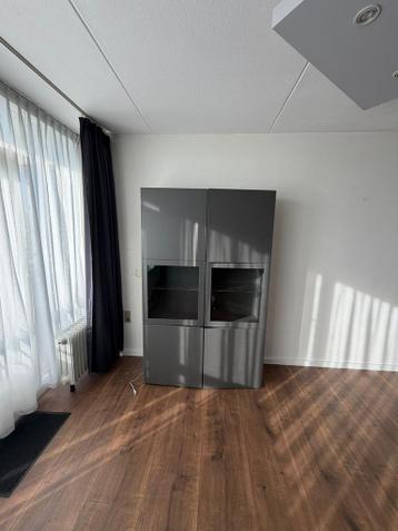 Buffetkast met verlichting van ikea