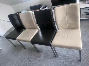 Set van 4 eetkamerstoelen