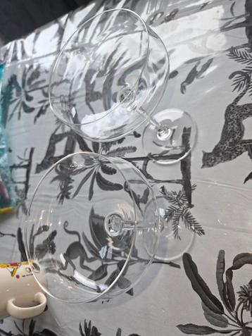 Twee elegante glazen