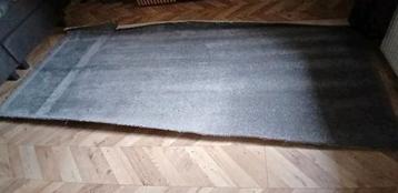 2 Stukken tapijt gratis