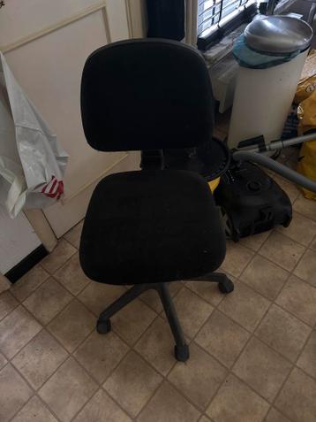 Zwarte bureaustoel