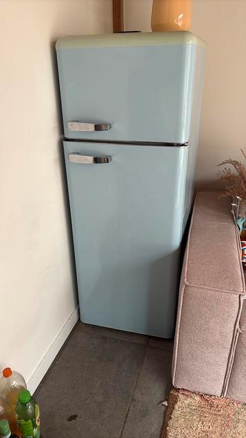 Koelkast gratis oud ijzer