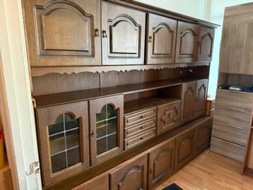 Gratis wandmeubel, zondagochtend 1 maart ophalen