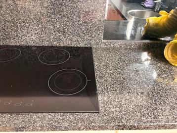 Granieten Aanrechtblad evntueel inclusief inductieplaat