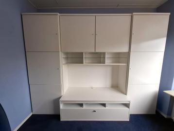 Kast Ikea - gratis af te halen - uiterlijk 7 maart