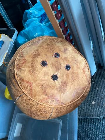 Vintage Marokkaanse leren poef