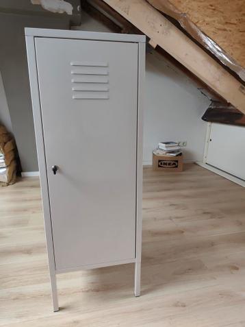 Metalen locker kast - Industrieel design