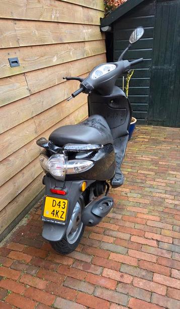 Opknapscooter/onderdelen Piaggio fly