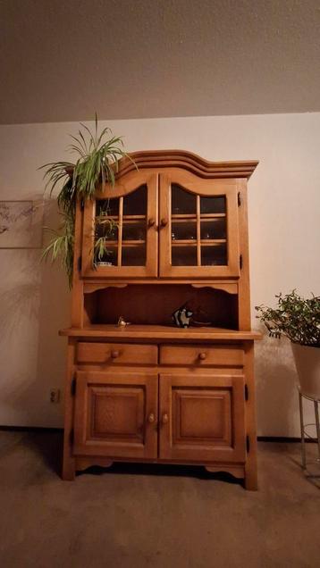 Gratis Buffetkast eiken