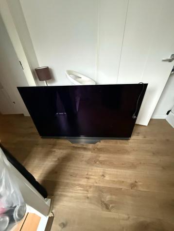 Gratis: LG 65 inch TV - Gebarsten Scherm - Onderdelen
