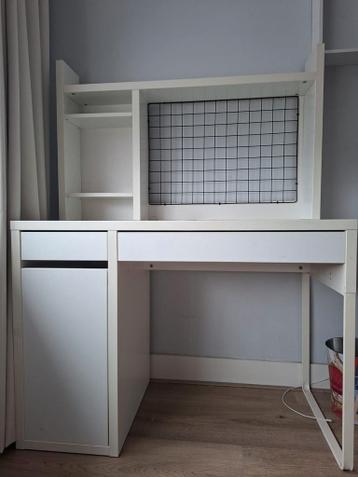 (kinder)bureau en stoel gratis af te halen