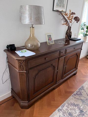 Eikenhouten dressoir met lades en deuren