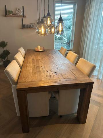 6 comfortabele eetkamerstoelen - gratis af te halen