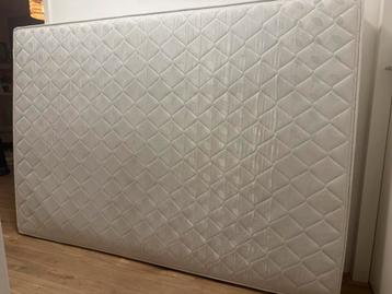 Matras 140x200 x18cm GRATIS ophalen in Almere