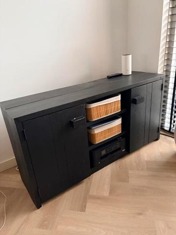 Gratis Stijgerhouten TV Kast - Opknapper