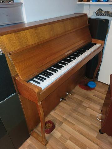 Lindner piano